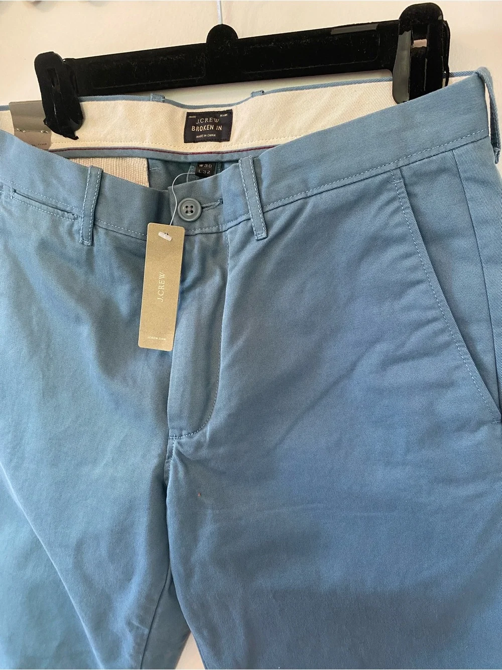 NWT J. Crew Mens Light Blue Broken-In Chino Pants - waist 30 - collegiate